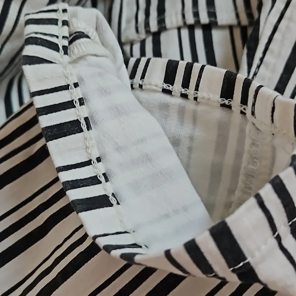 BDG striped jeans size 26